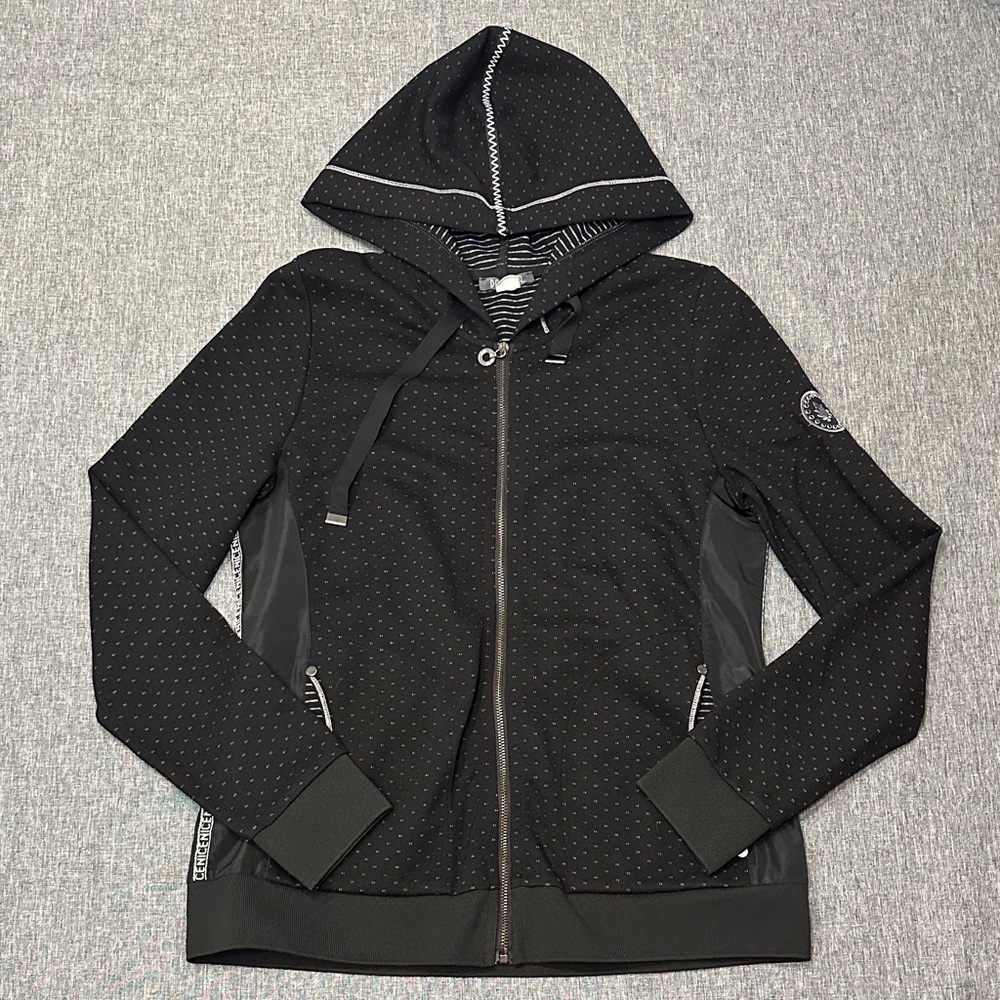 DOLCEZZA Black Hooded Sweatshirt